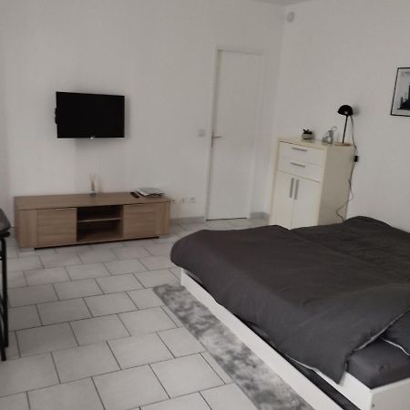 Charmant Studio Canape Lit Netflix Prime Video Dazn Wifi Le Havre Exterior photo